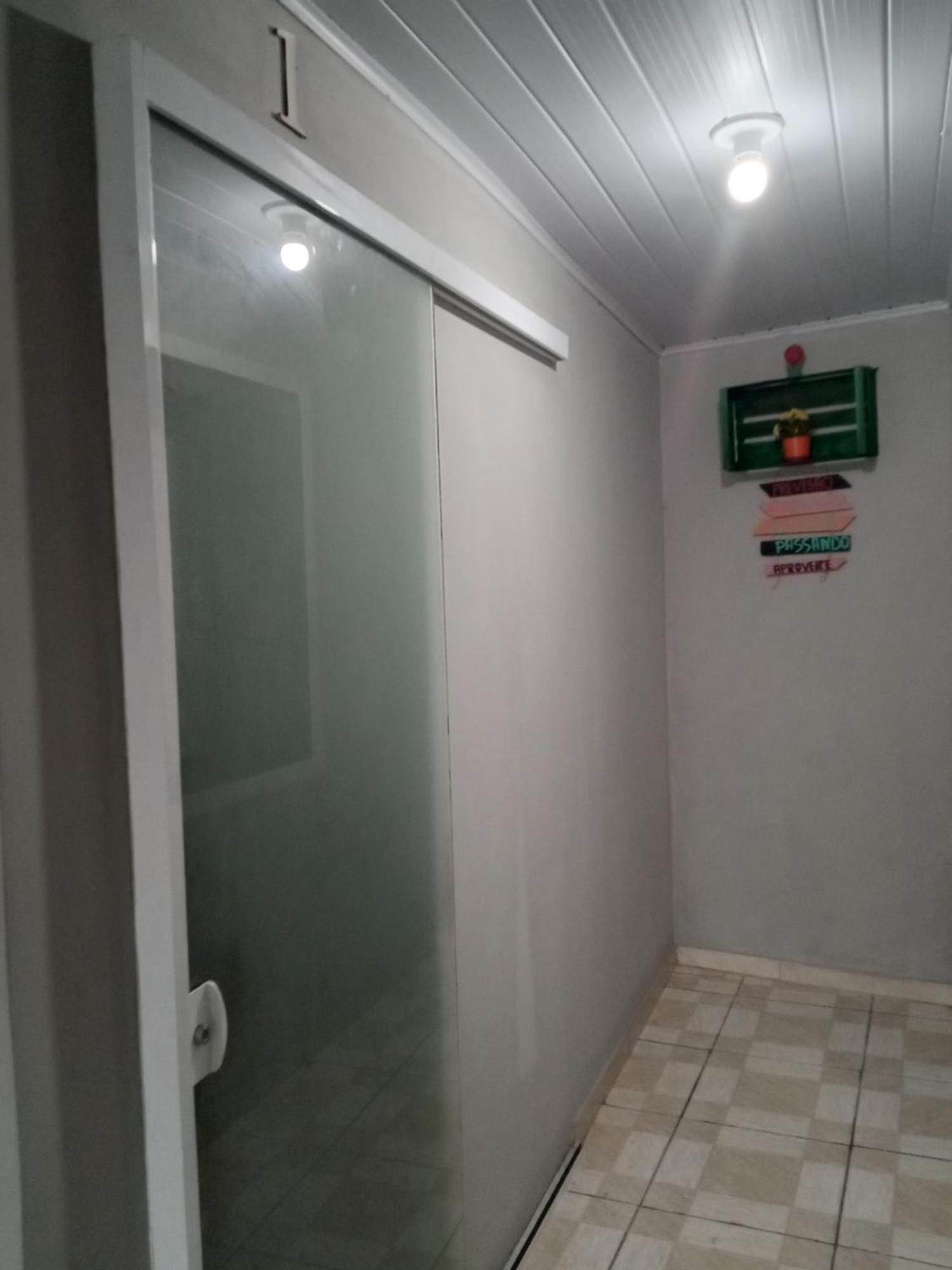 Suites Economicas Beto Carreiro Word Penha  Rum bild